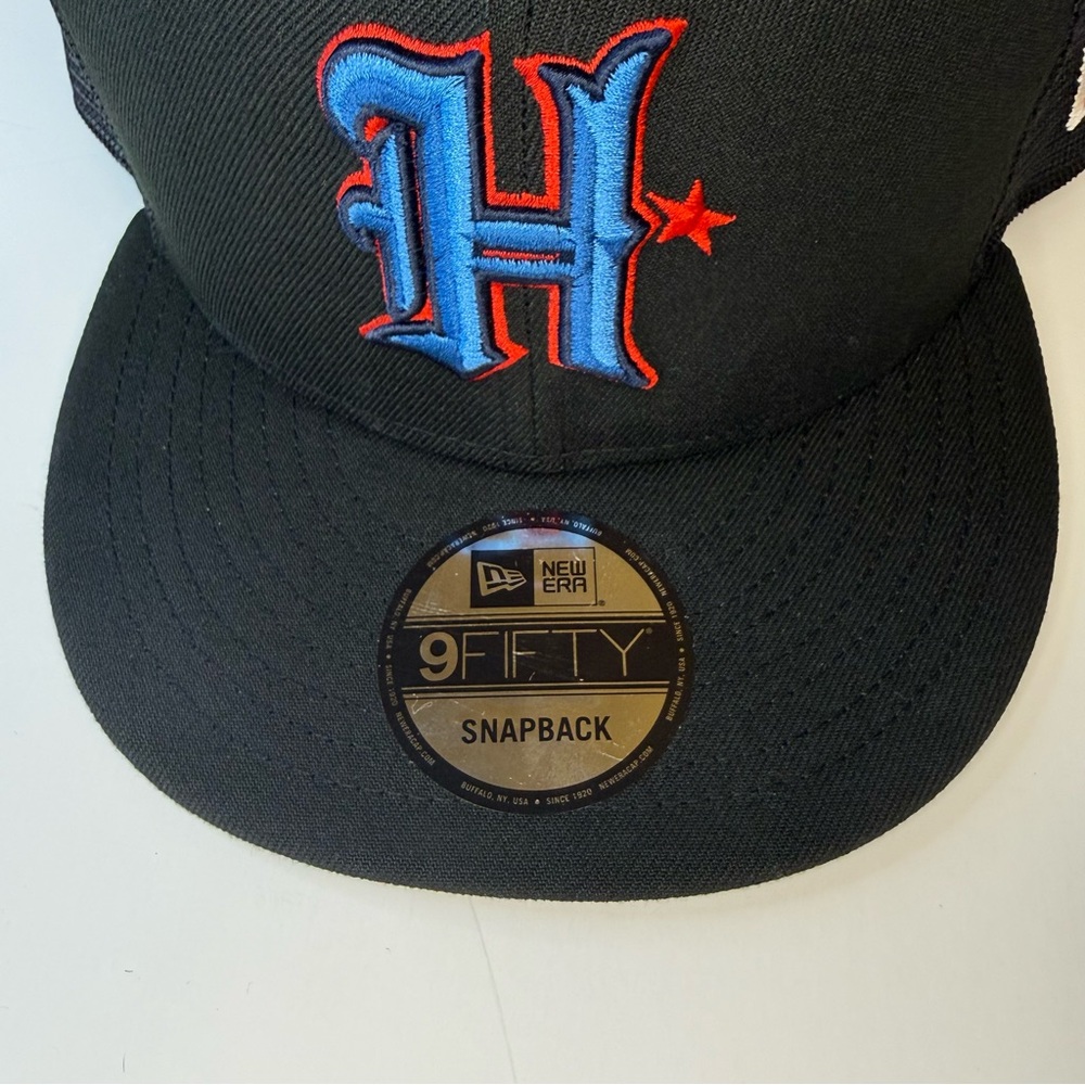 Houston Texans New Era 9SEVENTY Trucker Snapback Hat Black Alternate H Logo NEW - Picture 3 of 11